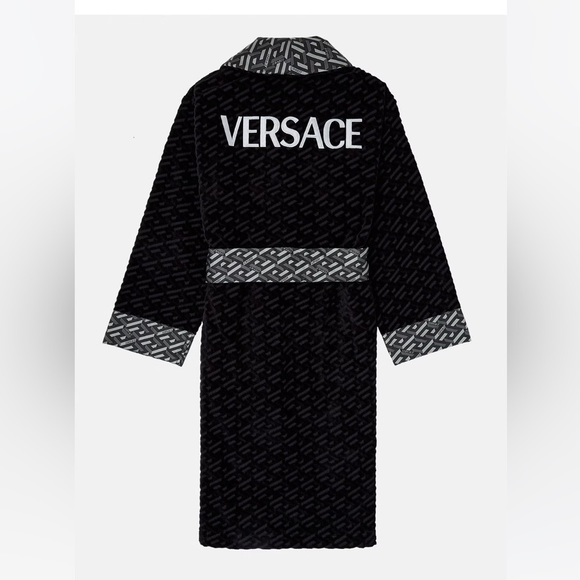 Versace Robe Authentic - Picture 2 of 4